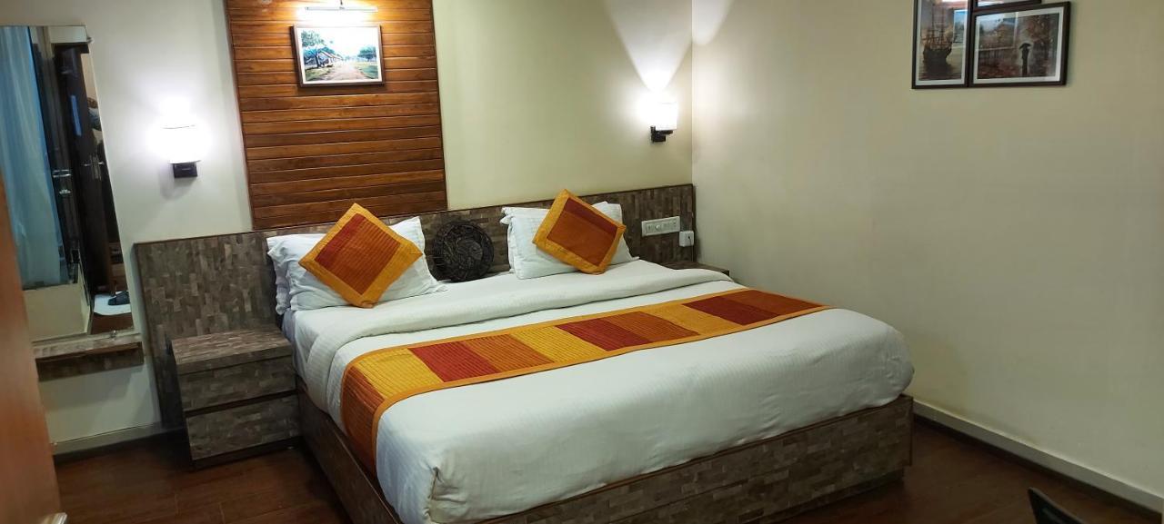 Shaleen Elegance Homestay Nakki Lake 400 Meters Abu Zewnętrze zdjęcie